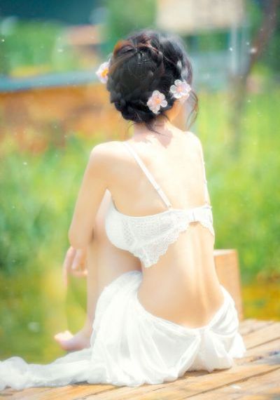 在线香港三级日本三级人妇_完整版高清下载