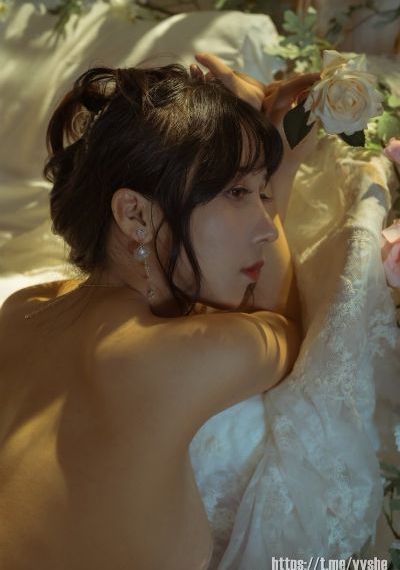 美女丁字裤摩擦流水_电影网在线观看